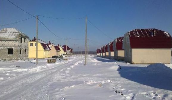 Поселок светлый адрес. Светлая Поляна Чемодановка. Чемодановка поселок светлая Поляна. Коттеджный поселок светлая Поляна Чемодановка. КП светлая Поляна Домодедовский.